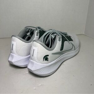 Nike Air Zoom Pegasus 40 Michigan State ￼Size 7.5 Men’s Preowned